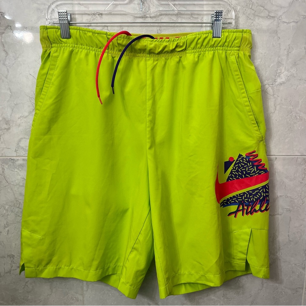 Nike dri fit shorts Sz medium